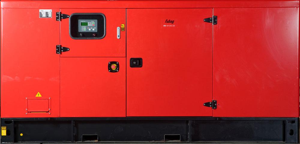 Дизельный генератор Fubag DS 137 DAC ES в кожухе на шасси FD6105AZLD